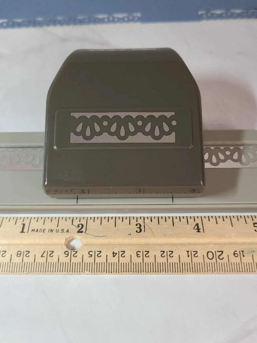 Stampin Up Punch Decorative Ribbon Border